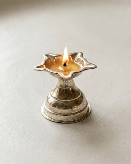 5 MUKHI DIYA
