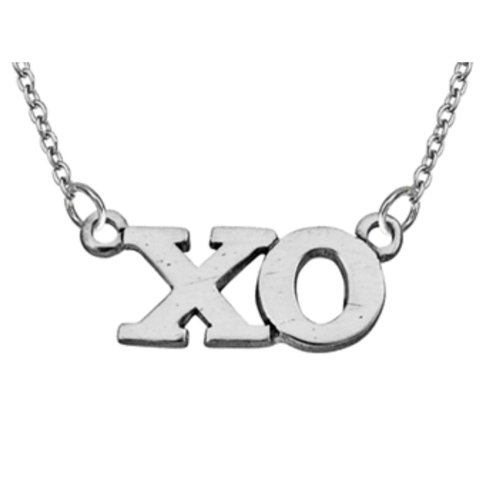Close-up of XO pendant with "Hugs & Kisses" message on 925 sterling silver necklace