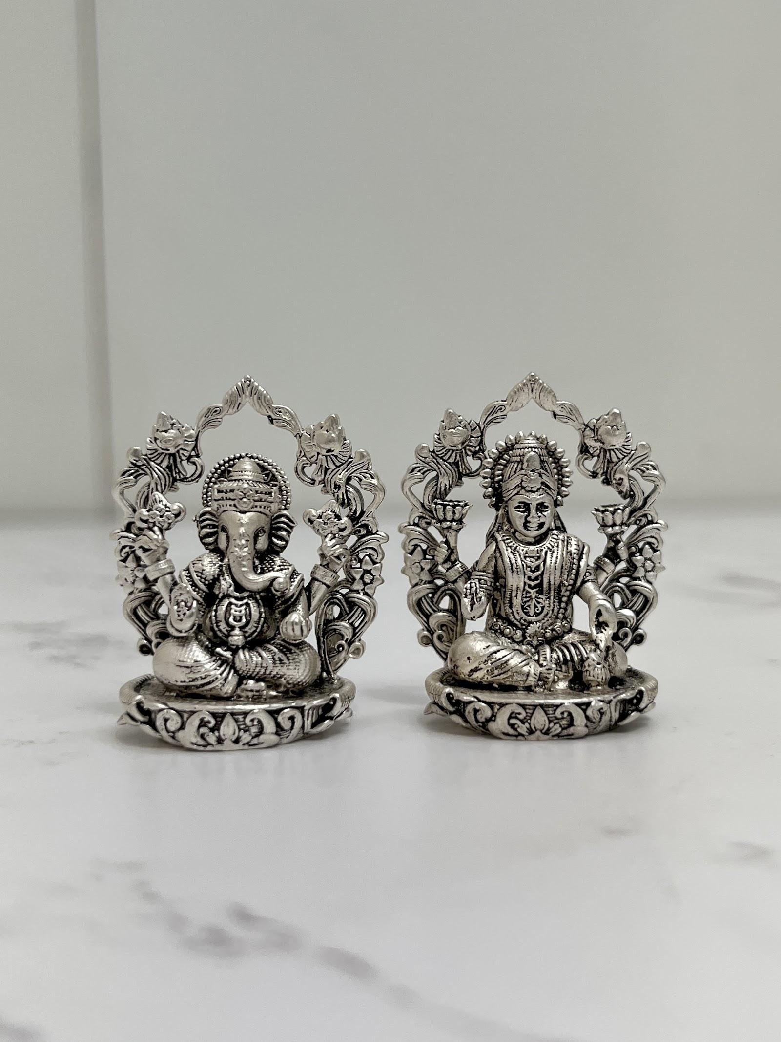 Silver Lakshmi Ganesh Idol · 54 g, sterling silver