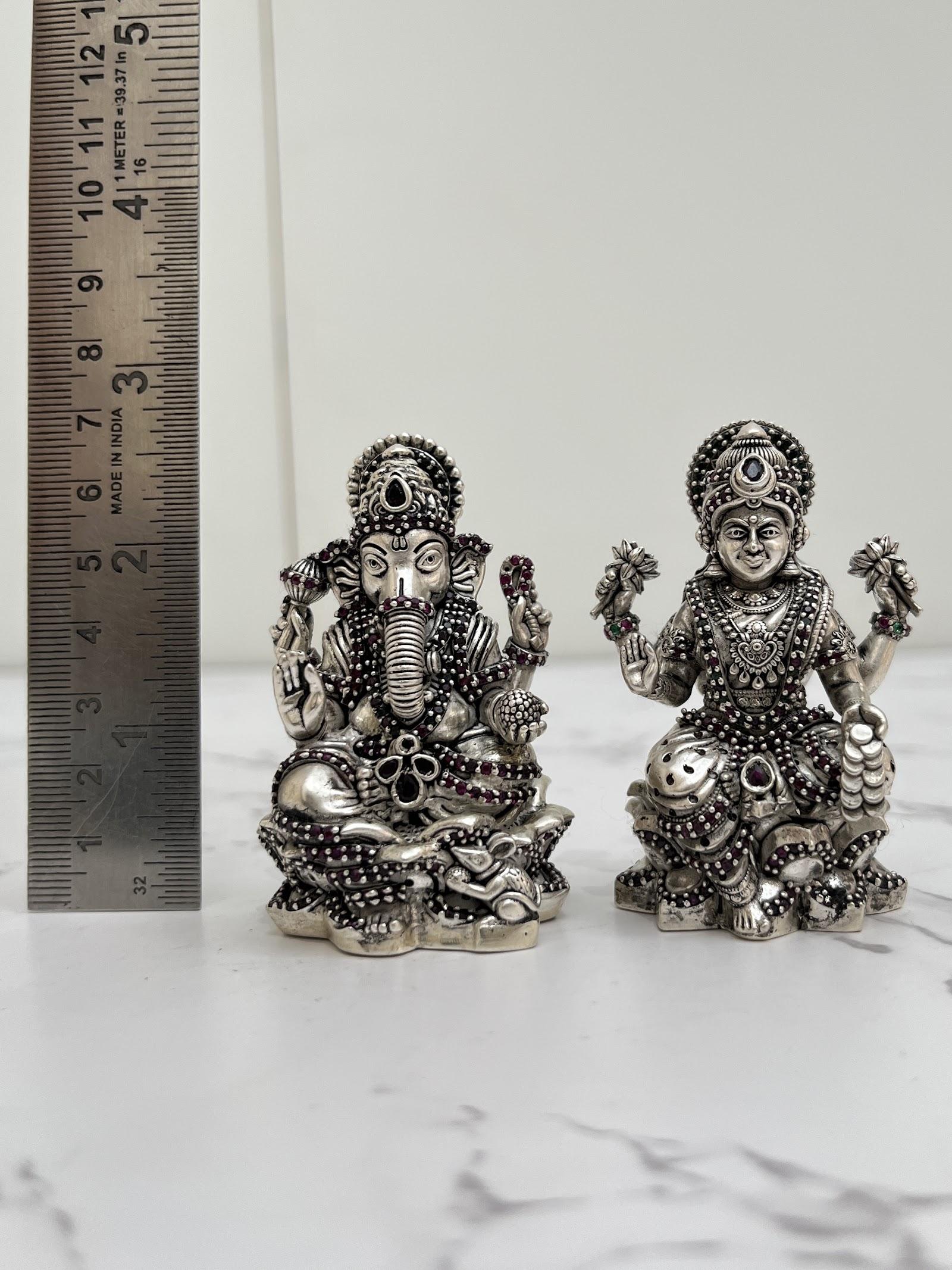 Silver Lakshmi Ganesh Idol · 180 g, sterling silver