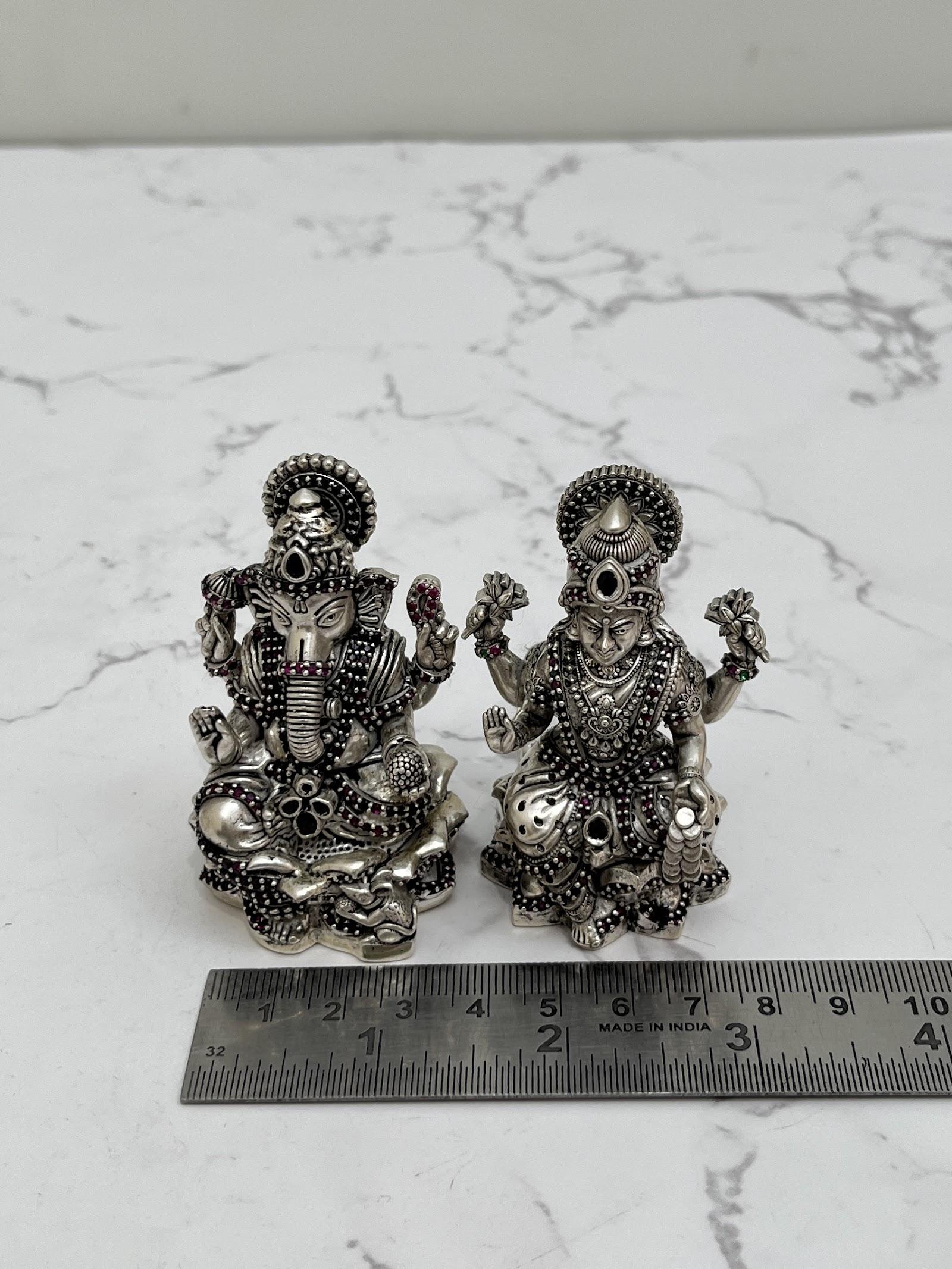 Silver Lakshmi Ganesh Idol · 180 g, sterling silver