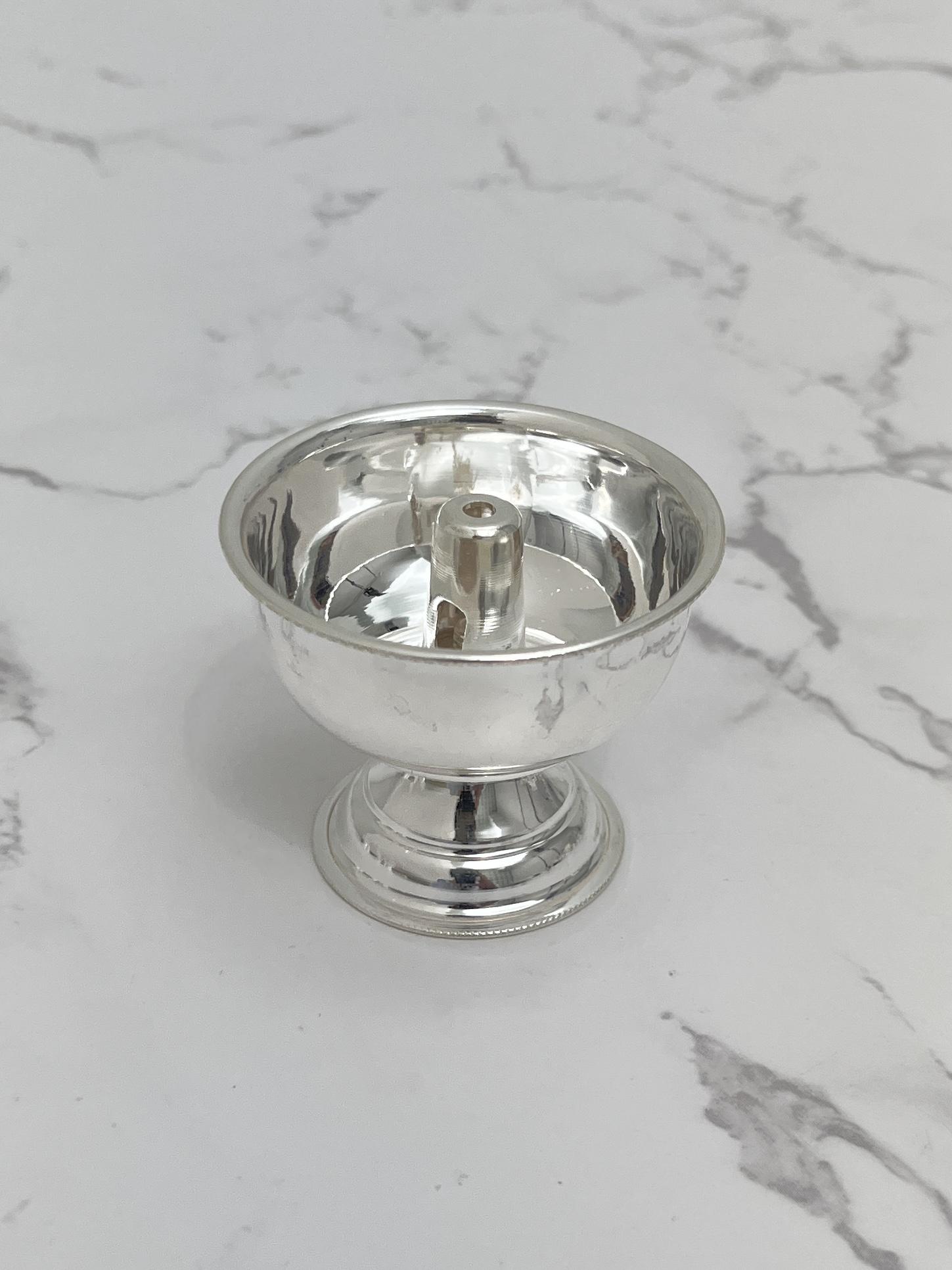 Silver Pedestal Bowl Diya · 24–30 g — 30 g