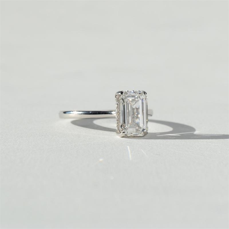 Emerald-cut solitaire