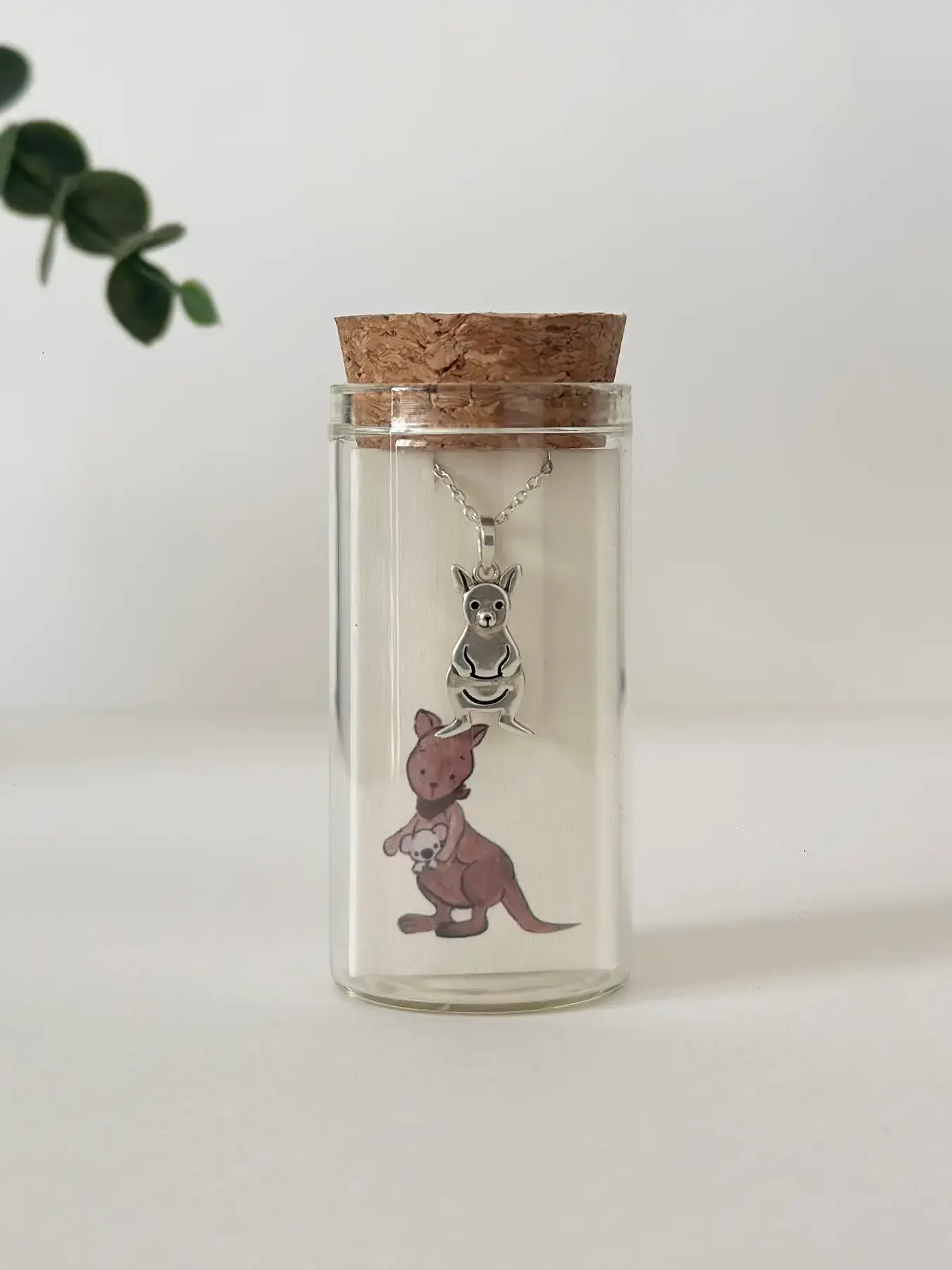 Kangaroo Pendant — With chain
