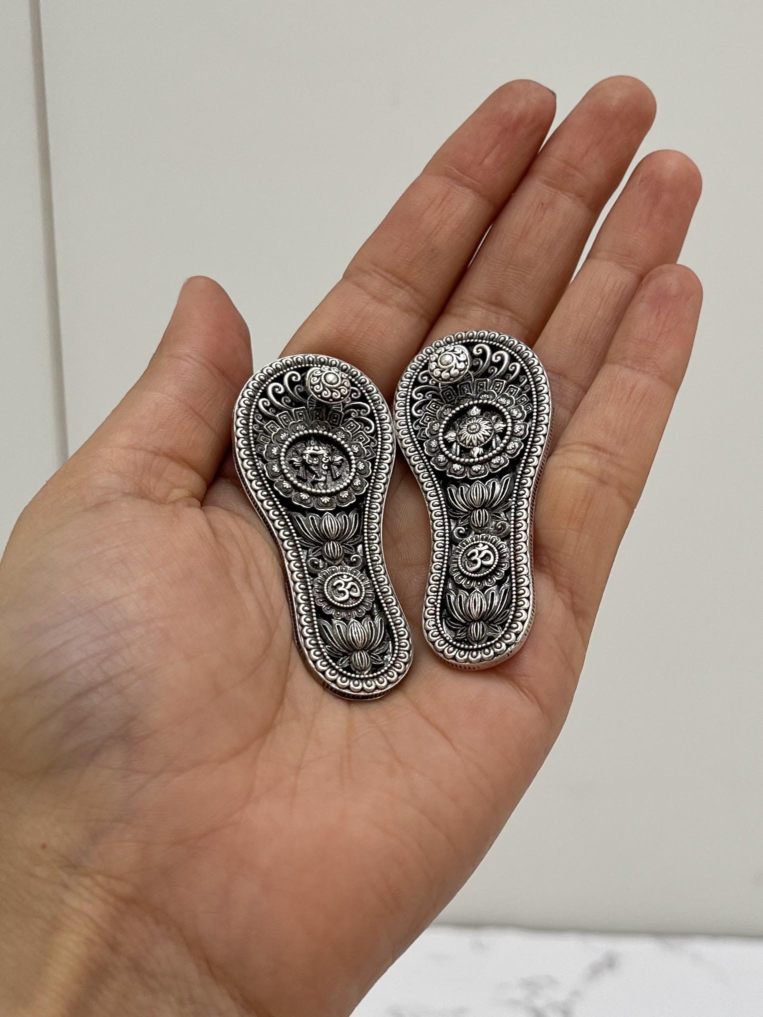 Silver Charan Paduka, sterling silver