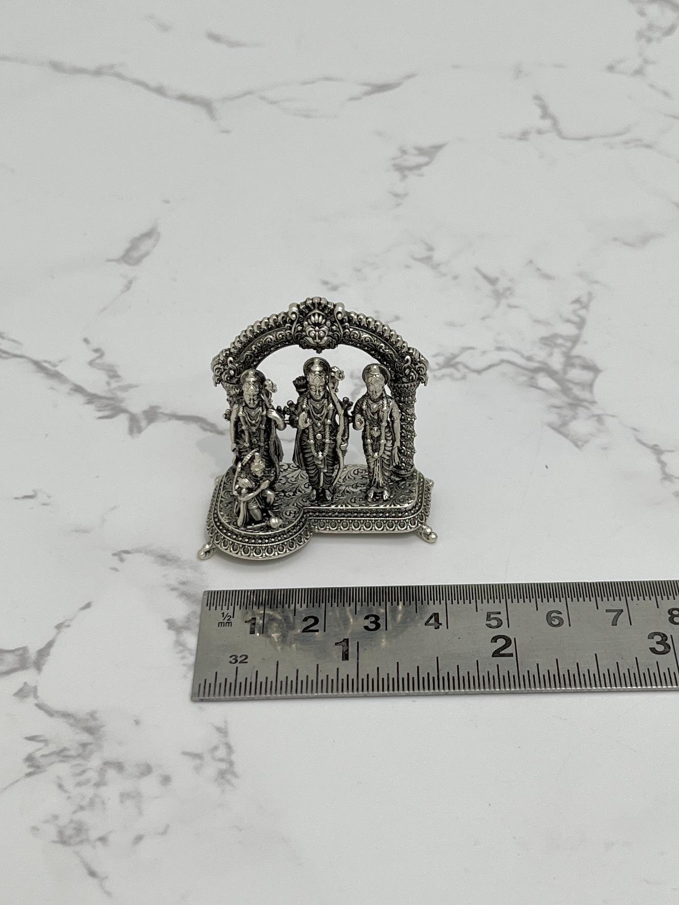 Silver Ram Darbar Idol · 33 g, sterling silver