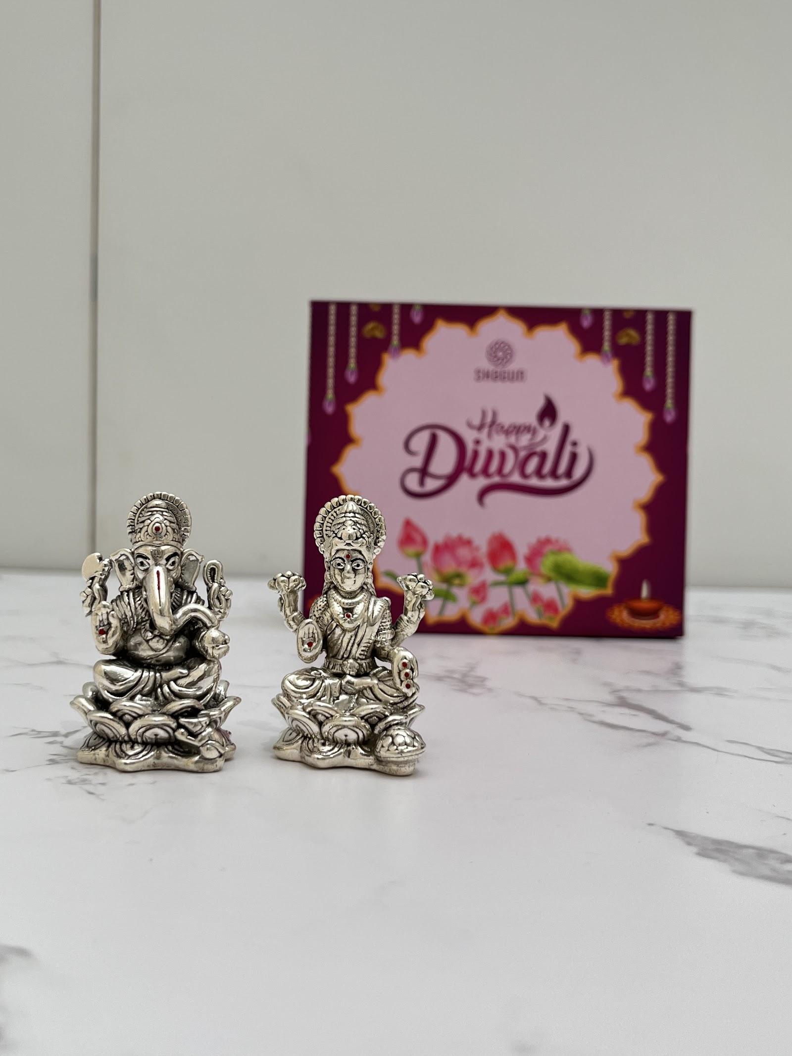 Silver Lakshmi Ganesh Idol · 41 g, sterling silver