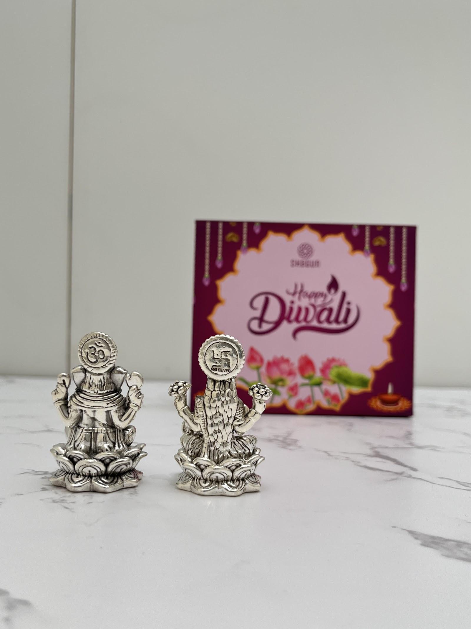 Silver Lakshmi Ganesh Idol · 41 g, sterling silver