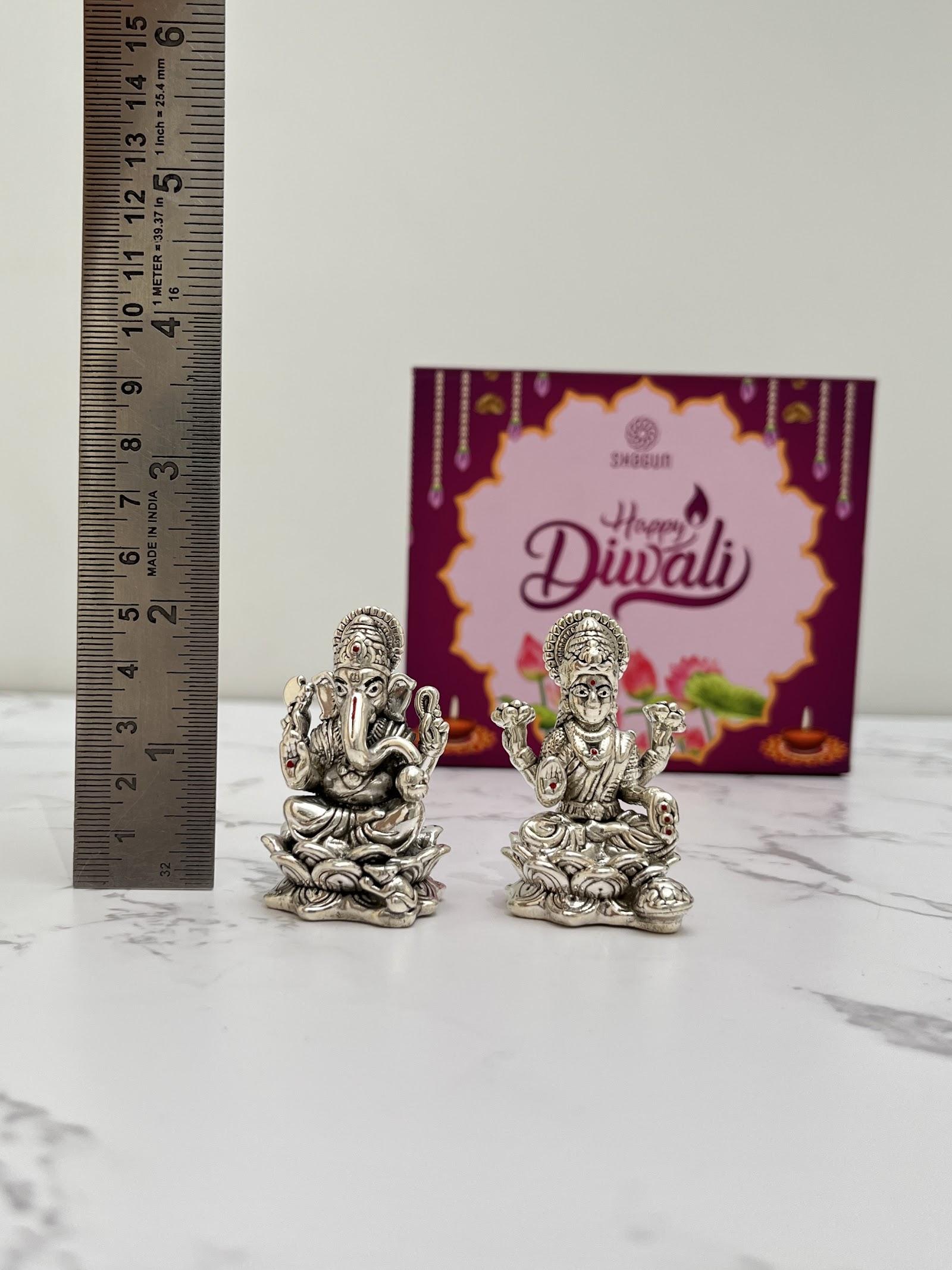 Silver Lakshmi Ganesh Idol · 41 g, sterling silver
