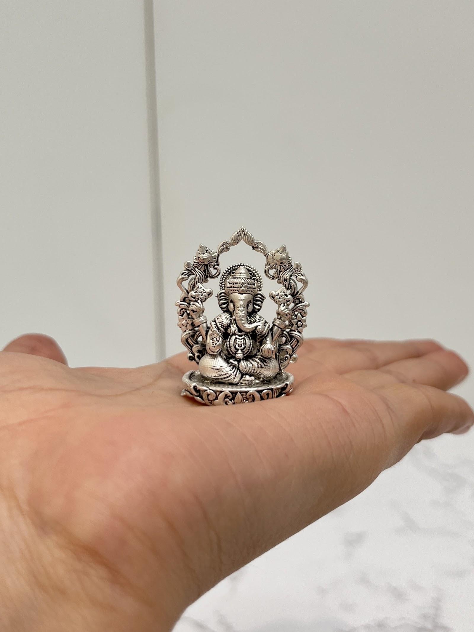 Silver Lakshmi Ganesh Idol · 54 g, sterling silver