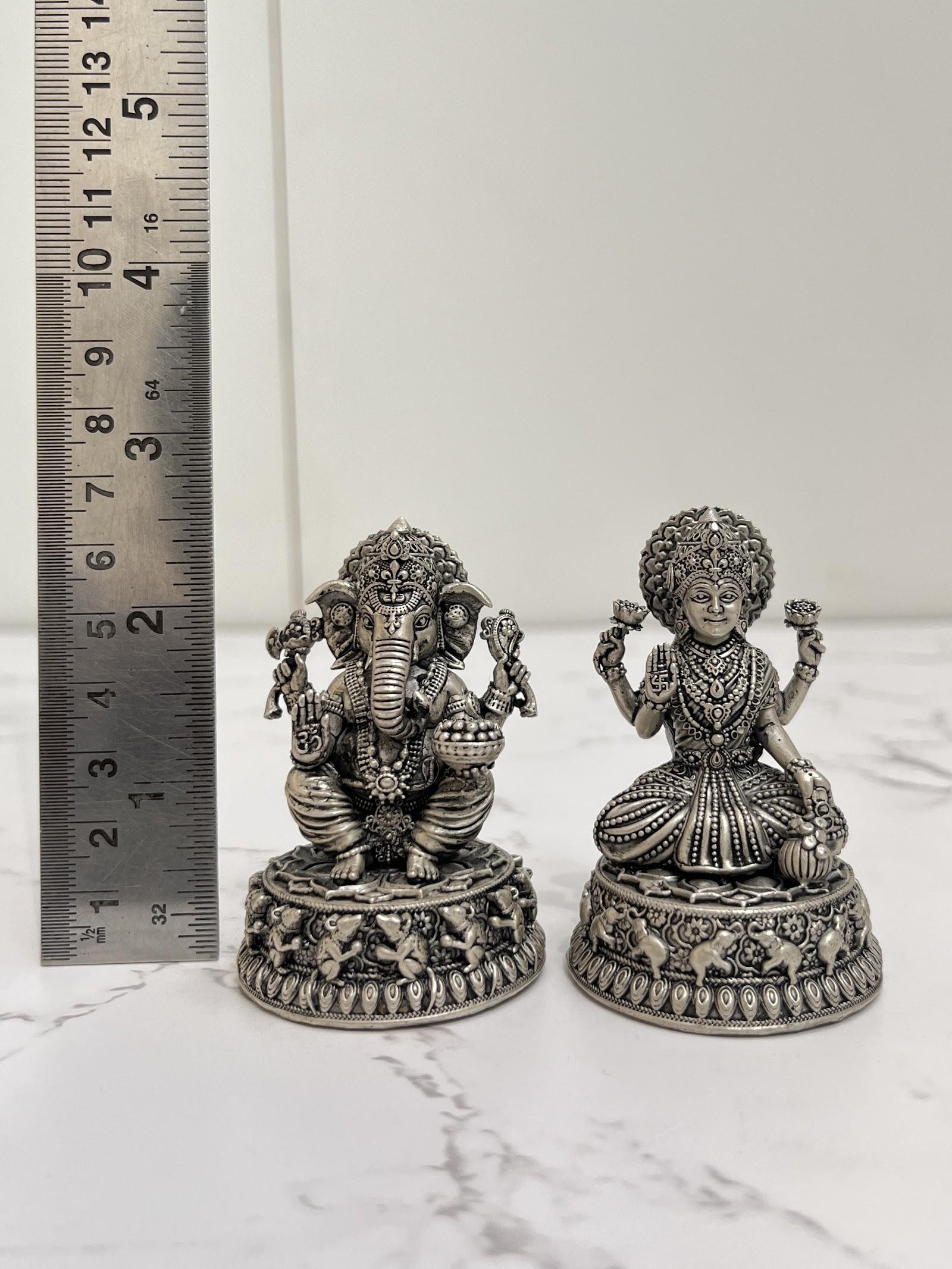 Silver Lakshmi Ganesh Idol · 51–174 g — 174 g