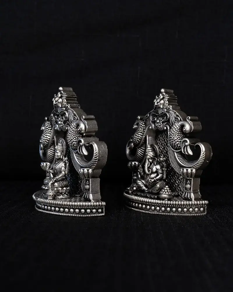 Lakshmi & Ganesh with Peacock Arch, in silver