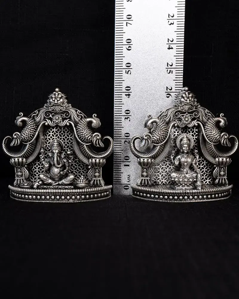 Lakshmi & Ganesh with Peacock Arch, in silver
