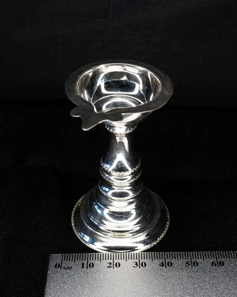 Spouted Standing Diya, in silver