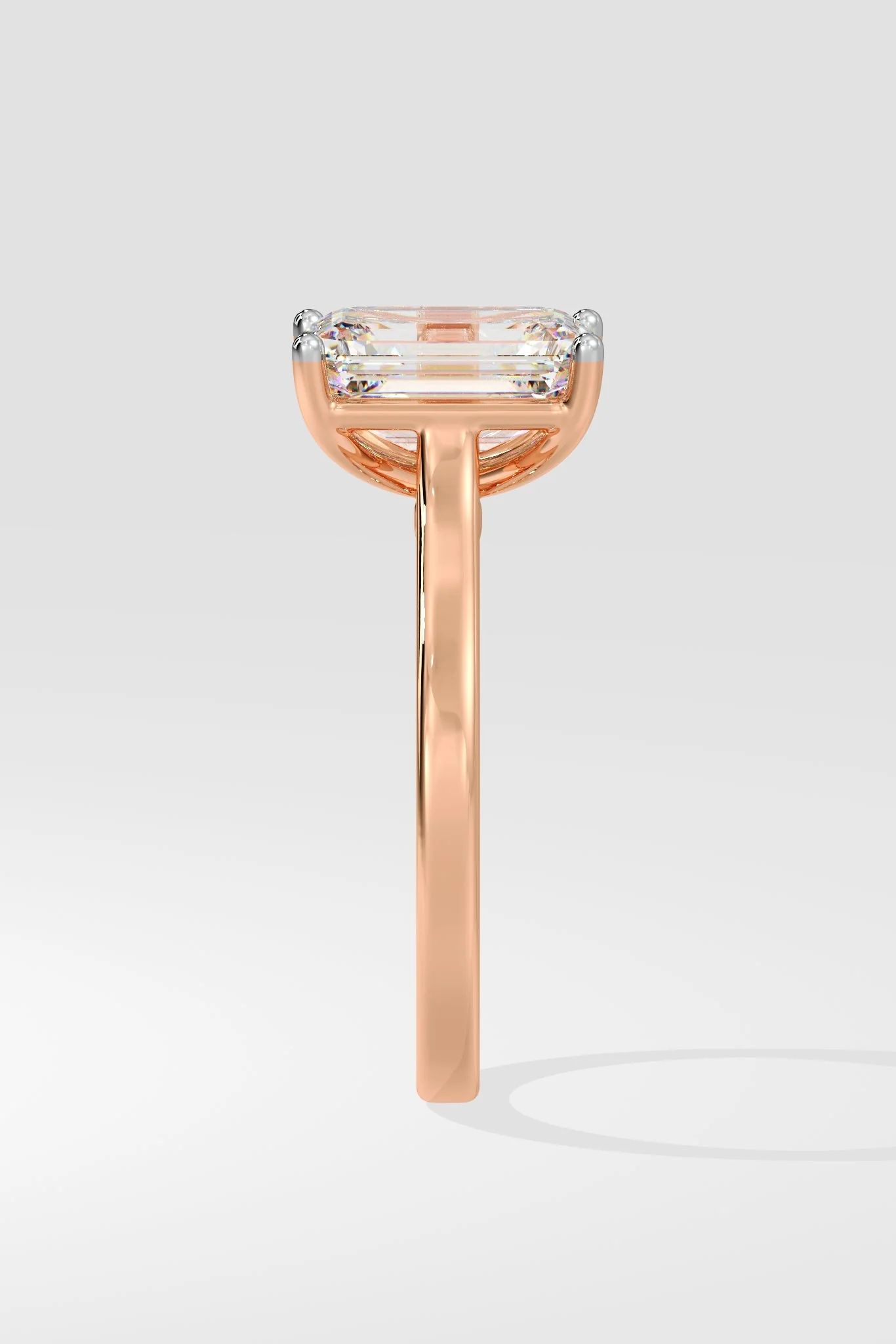 EMERALD SOLITAIRE RING