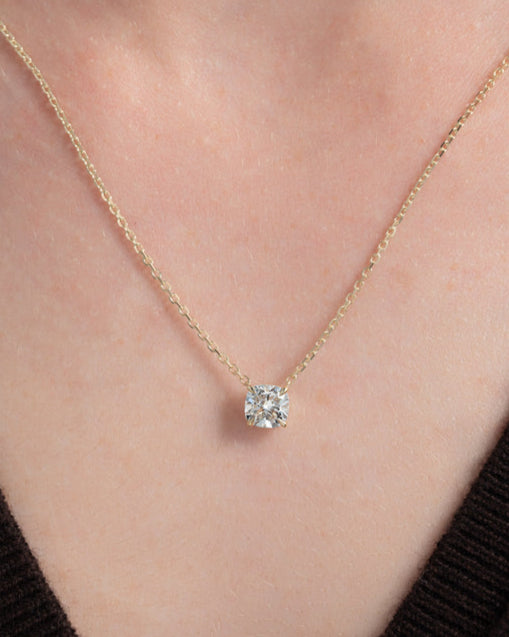 CUSHION SOLITAIRE NECKLACE