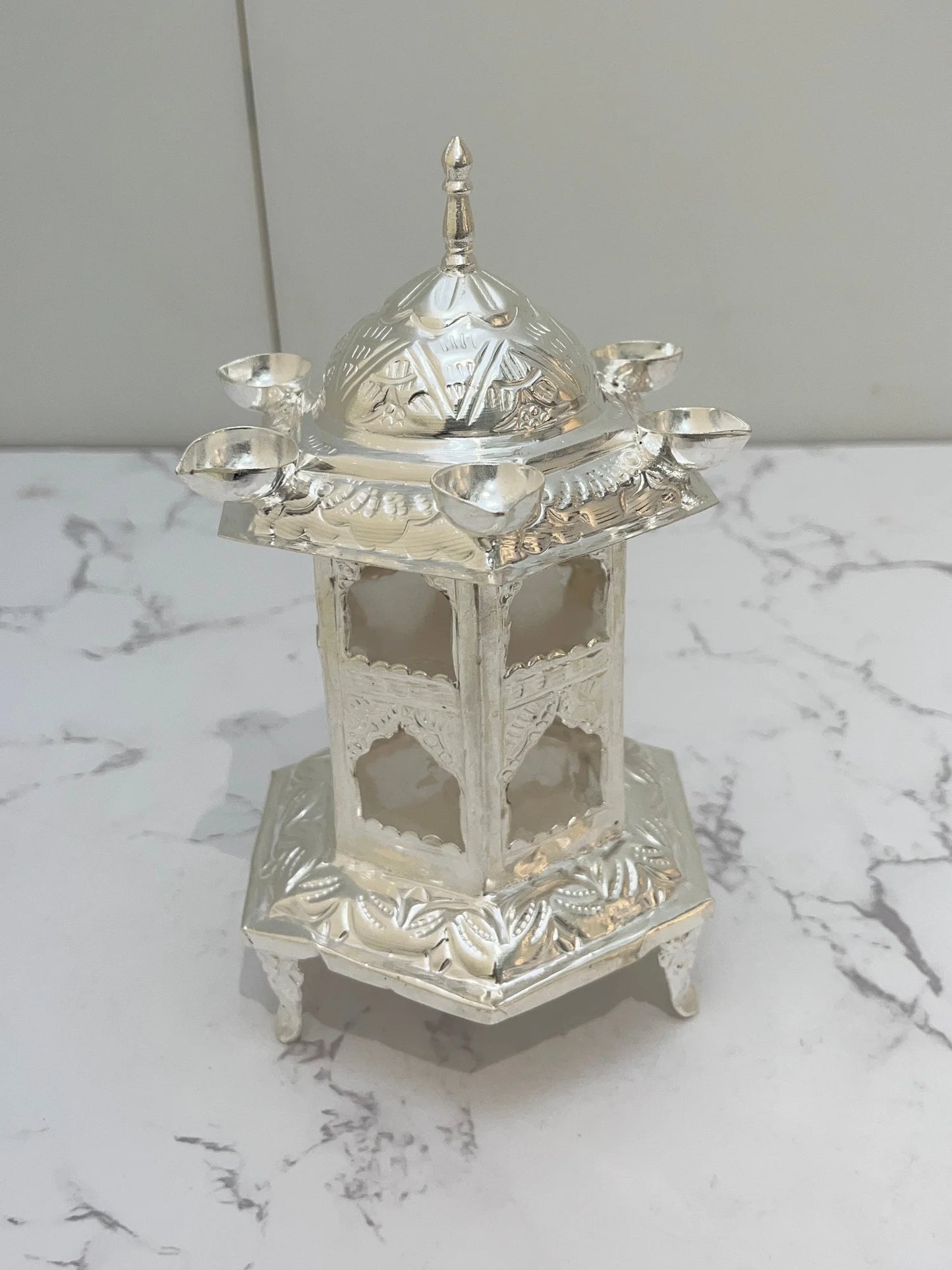 TEMPLE DIYA