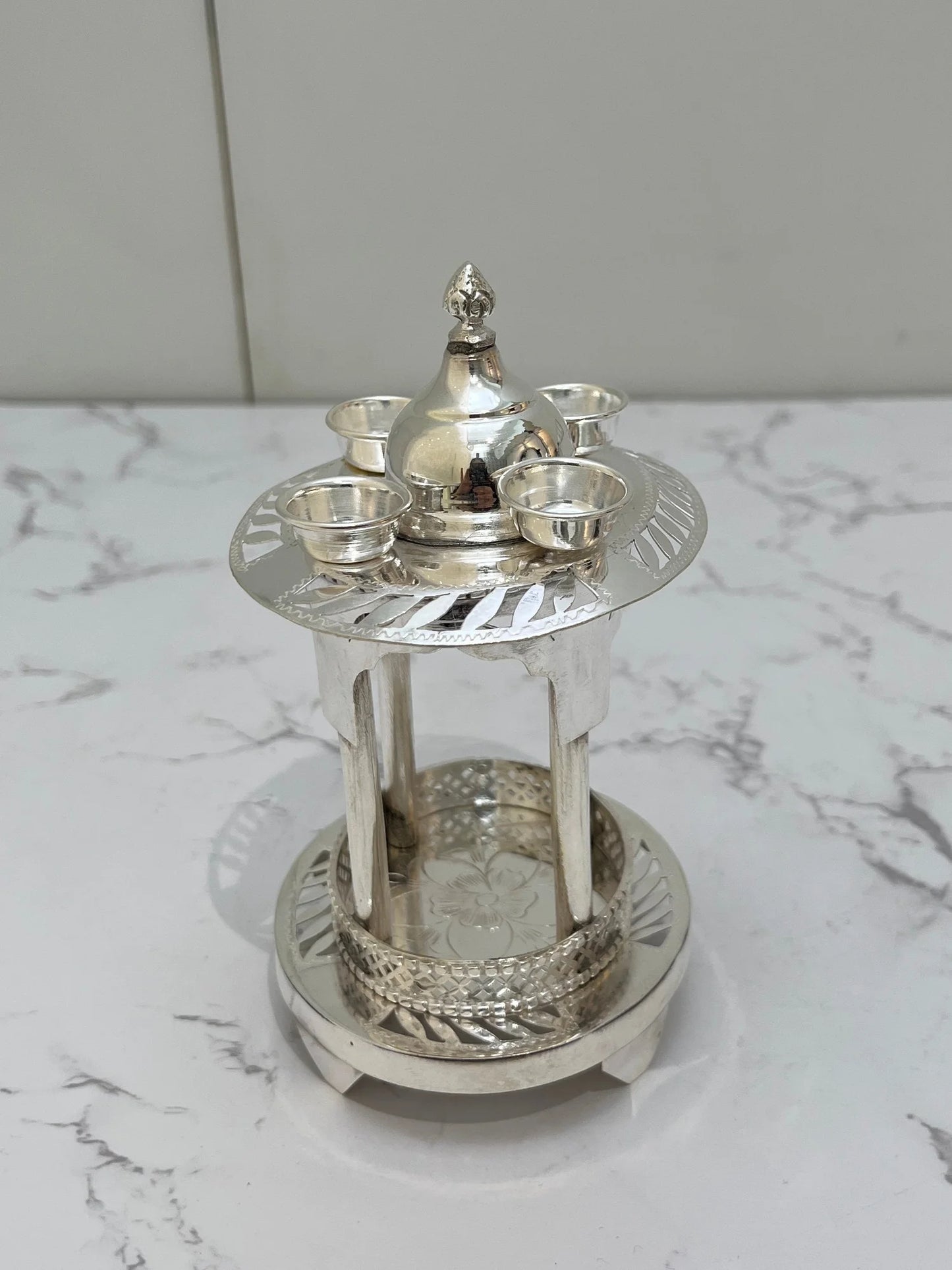 TEMPLE DIYA