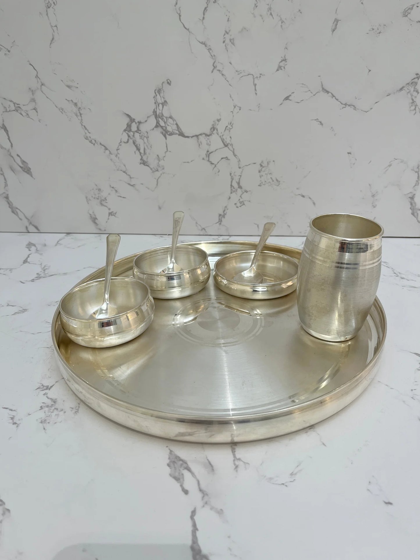 DINNER SET