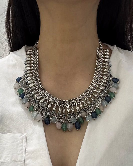 MULTICOLOUR STONE NECKLACE