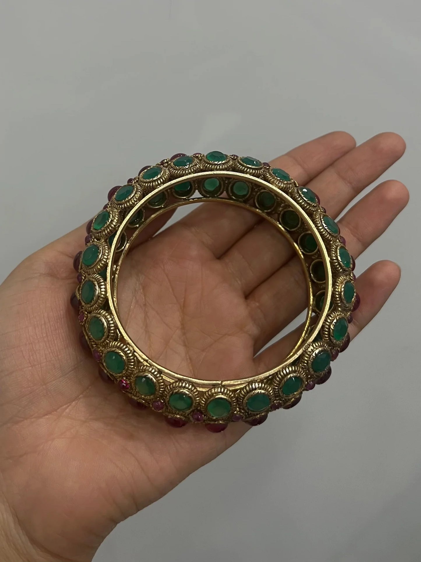 DUAL-TONE KADA
