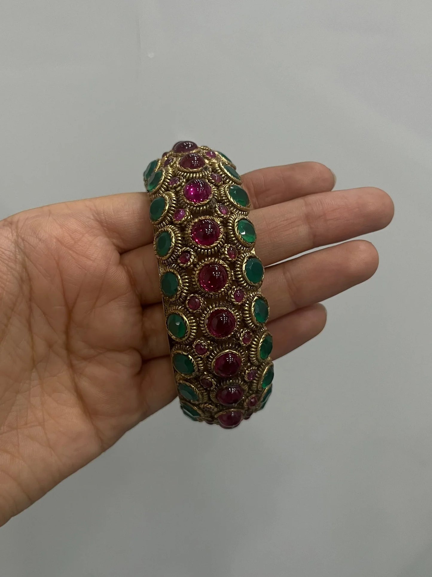DUAL-TONE KADA