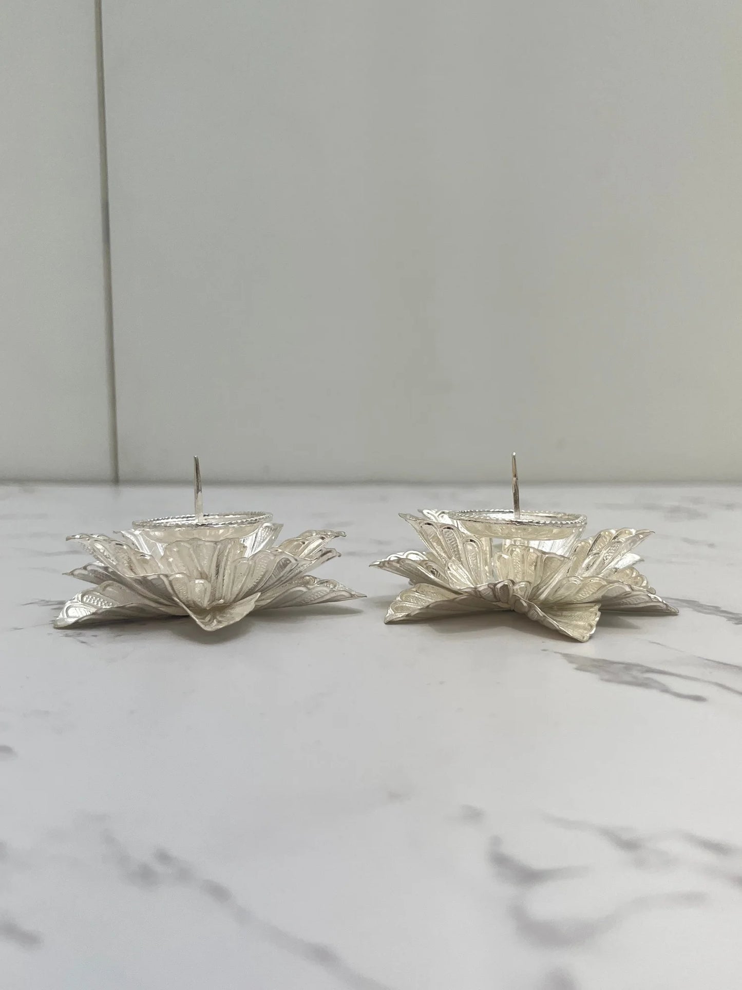 LOTUS CANDLE STAND