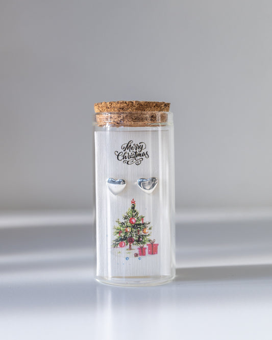 CHRISTMAS HEART STUDS