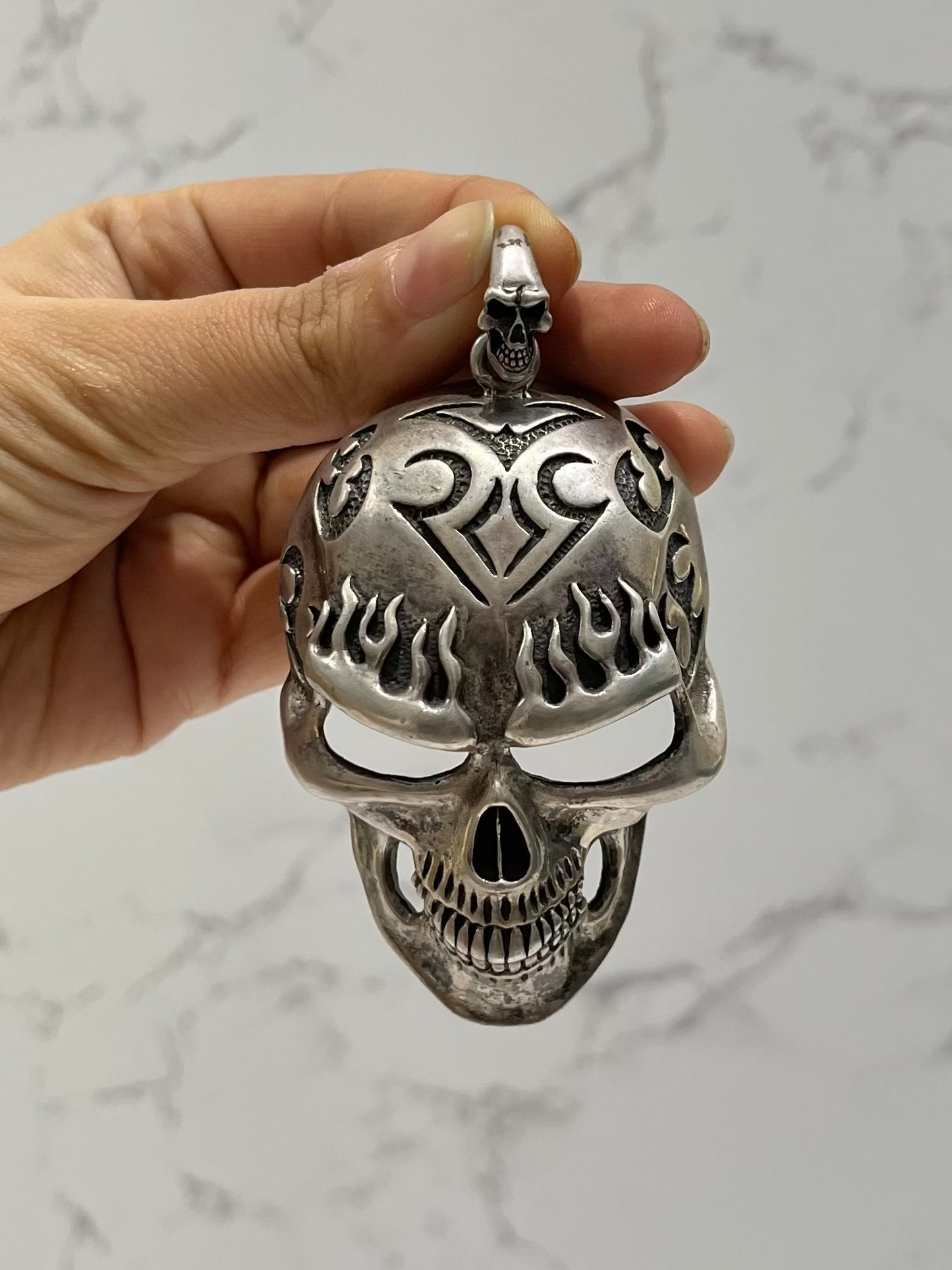 SKULL HEAD PENDANT