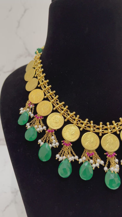 VICTORIA COIN NECKLACE