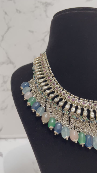 MULTICOLOUR STONE NECKLACE