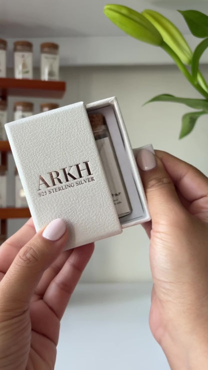 STAR OF DAVID NECKLACE