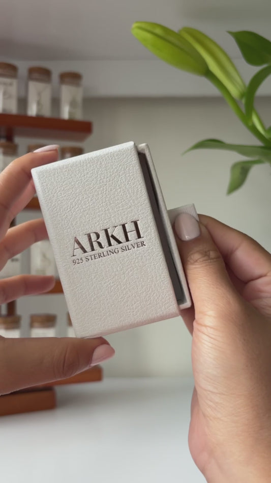 CELTIC CROSS NECKLACE