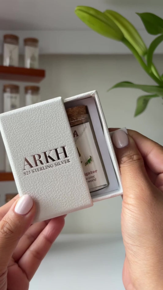 INITIALS NECKLACE & ANIMAL STUDS