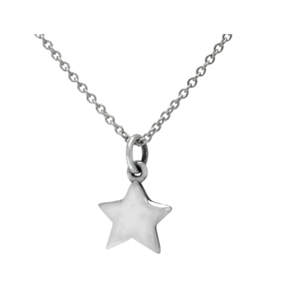 Close-up of star pendant necklace 925 silver – detailed falling star charm